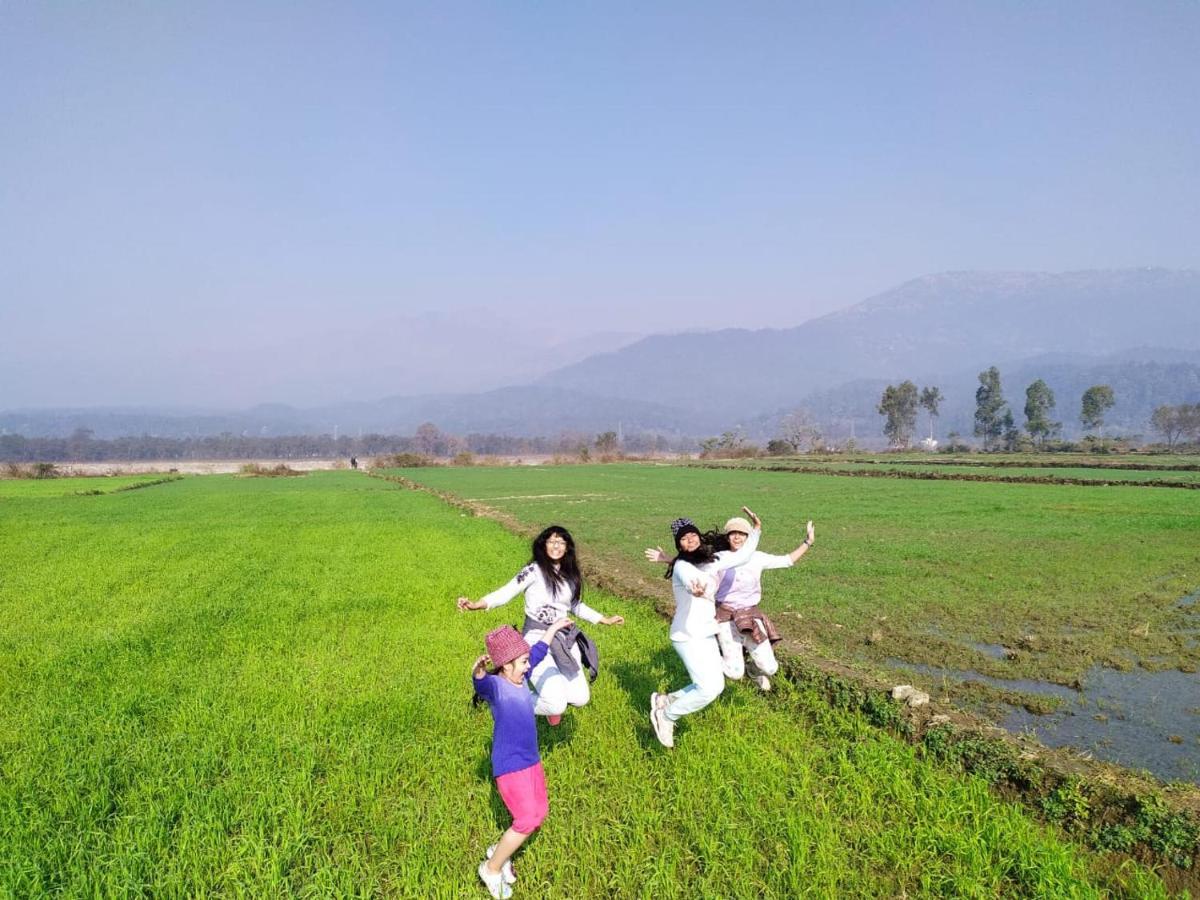 Sukoon - A Wellness Resort, Uttarakhand Chuharpur Eksteriør billede