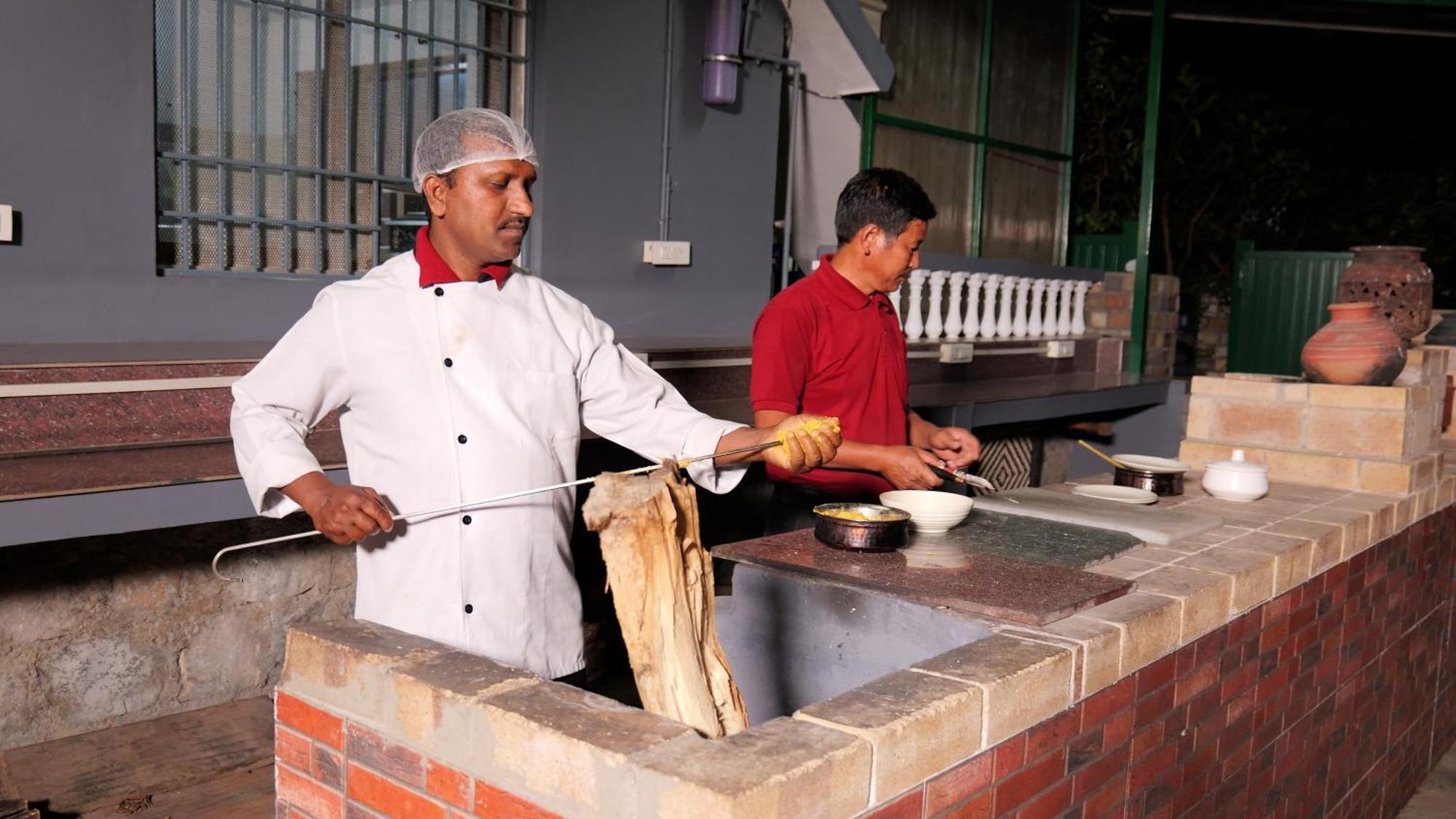Sukoon - A Wellness Resort, Uttarakhand Chuharpur Eksteriør billede