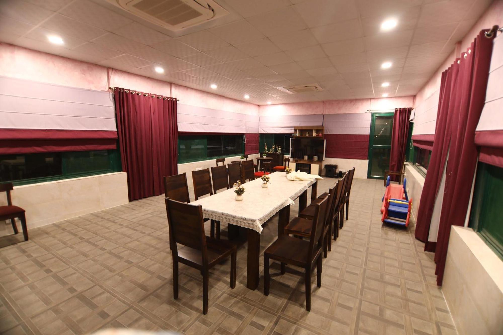 Sukoon - A Wellness Resort, Uttarakhand Chuharpur Eksteriør billede