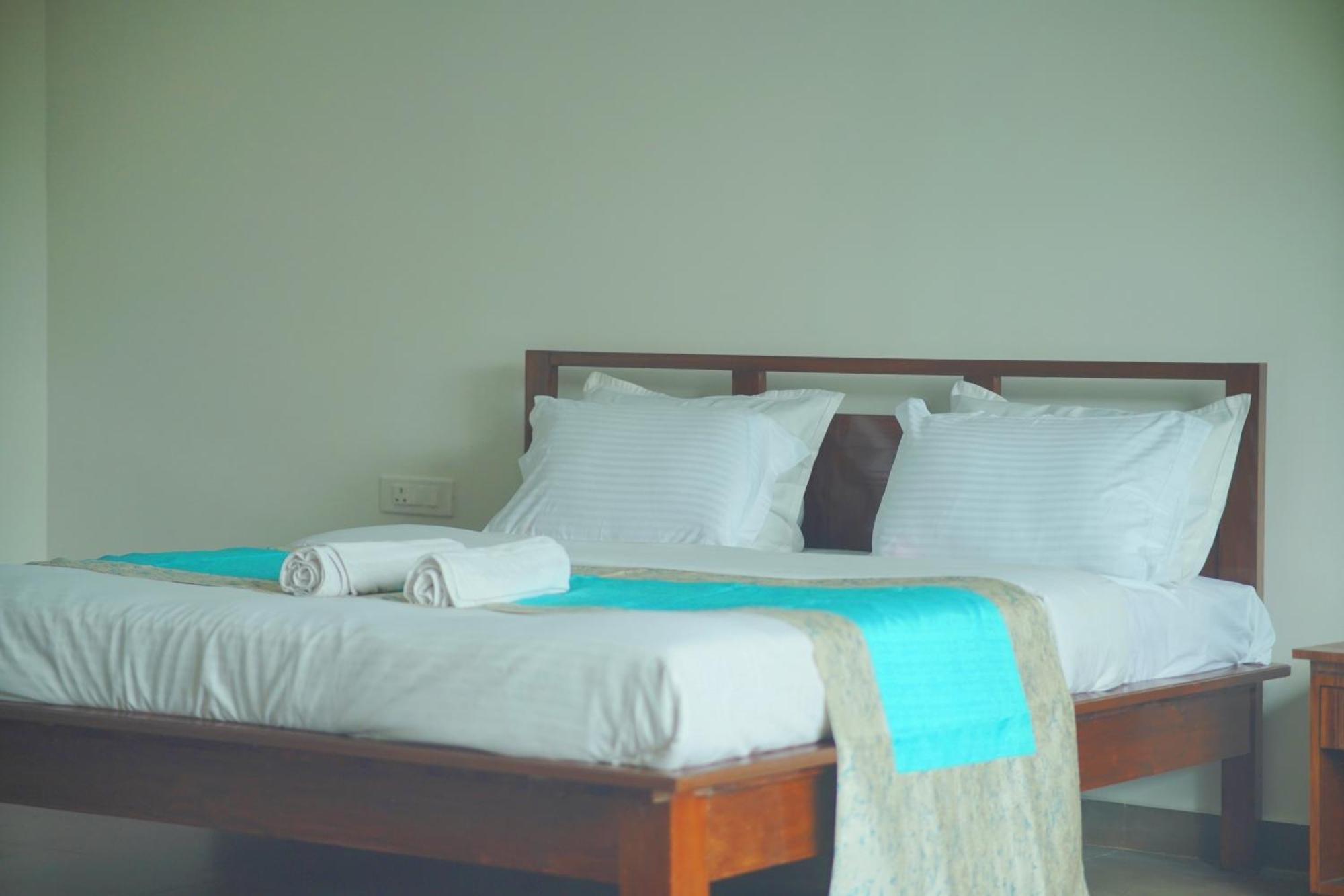 Sukoon - A Wellness Resort, Uttarakhand Chuharpur Eksteriør billede